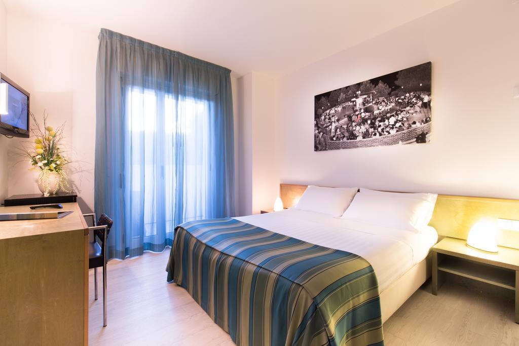 Hotel Florida Lignano Sabbiadoro Exterior foto